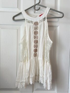 Saks Fifth Avenue Ivory Boho Lace Embroidered Sleeveless Top Peplum Size M
